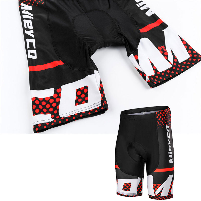 Pantaloncini da Ciclismo Estiv - Padded Cycling Shorts 5D Gel recensione e prezzo