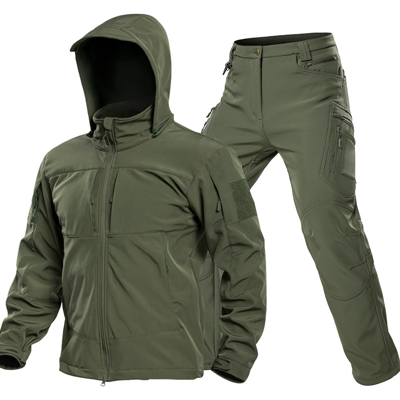 Completo Tattico Softshell da  - Hiking recensione e prezzo
